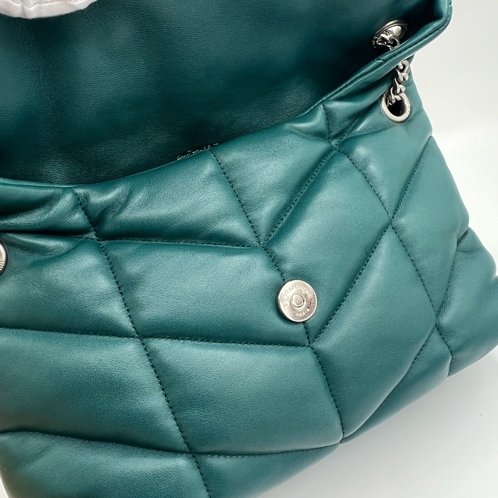 ❗️SOLD ❗️Yves SAINT LAURENT Puffer Cloud puffer shoulder bag Rare color 😍 - Picture 7 of 9